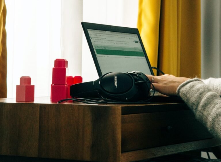 woman transcribing files on CastingWords