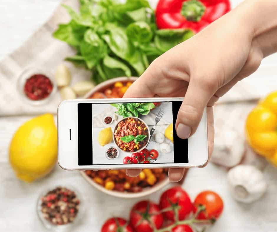 taking pictures of the right people